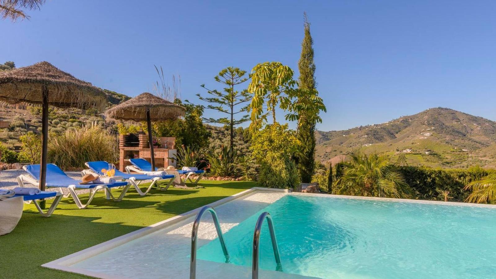 Villa Las Palmeras De Torrox By Ruralidays Kültér fotó