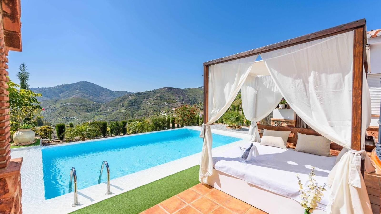 Villa Las Palmeras De Torrox By Ruralidays Kültér fotó