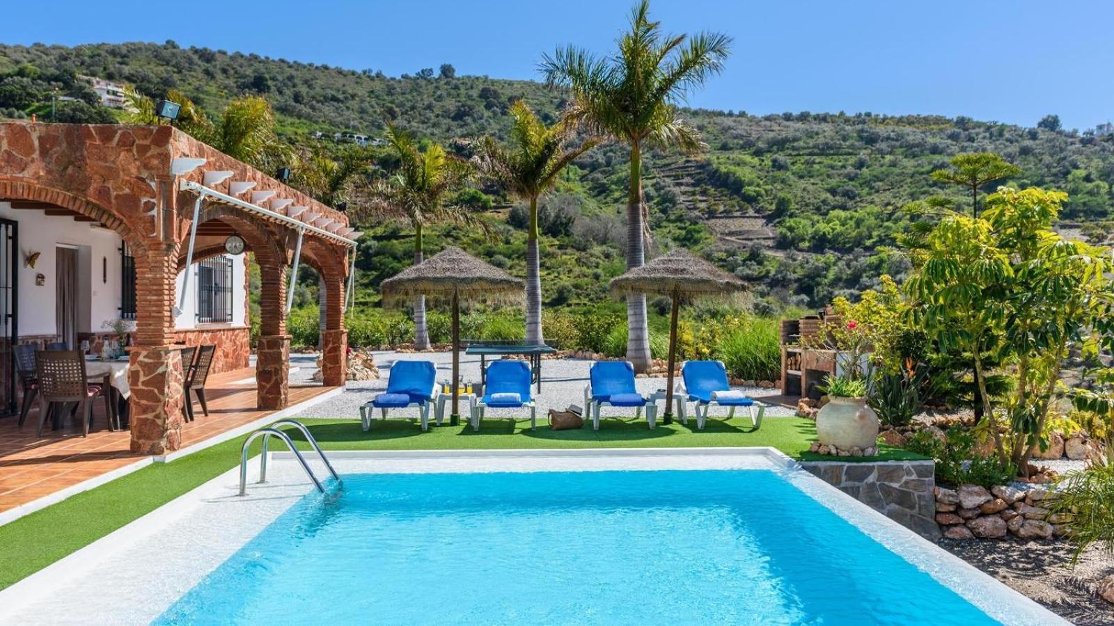 Villa Las Palmeras De Torrox By Ruralidays Kültér fotó